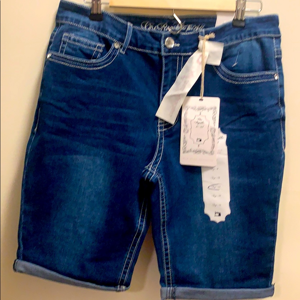 New Bermuda shorts